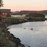 Saga, Unikt Badehotell Med 5 Rom, Sauna Og Badebrygge - Inderøy Hotell *