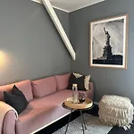 Hotell Saga, Unikt Badehotell Med 5 Rom, Sauna Og Badebrygge - Inderøy Straumen (Nord-Trondelag)