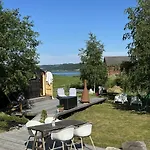 Hotell Saga, Unikt Badehotell Med 5 Rom, Sauna Og Badebrygge - Inderøy *