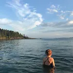 Hotell Saga, Unikt Badehotell Med 5 Rom, Sauna Og Badebrygge - Inderøy
