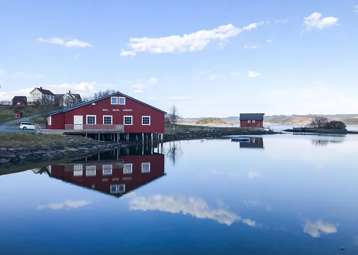 Hotel Saga, Unikt Badehotell Med 5 Rom, Sauna Og Badebrygge - Inderoy Straumen (Nord-Trondelag)
