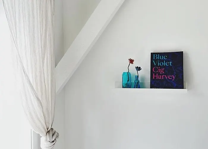 Saga, Unikt Badehotell Med 5 Rom, Sauna Og Badebrygge - Inderøy