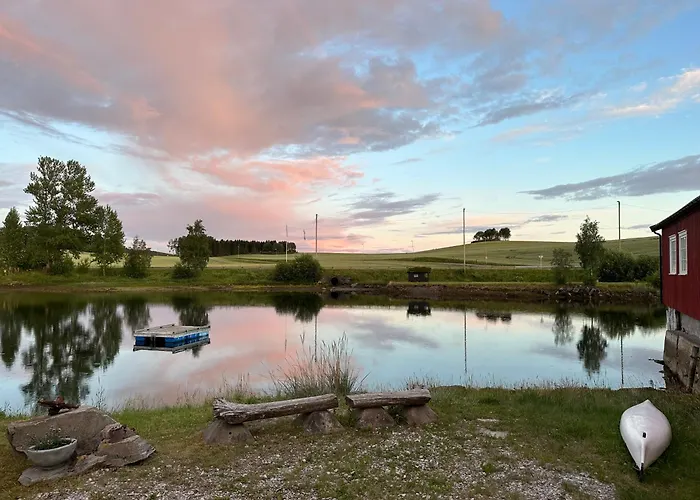 Saga, Unikt Badehotell Med 5 Rom, Sauna Og Badebrygge - Inderøy Hotel Straumen (Nord-Trondelag)